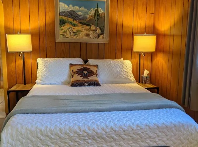Ramsey Canyon Cabins